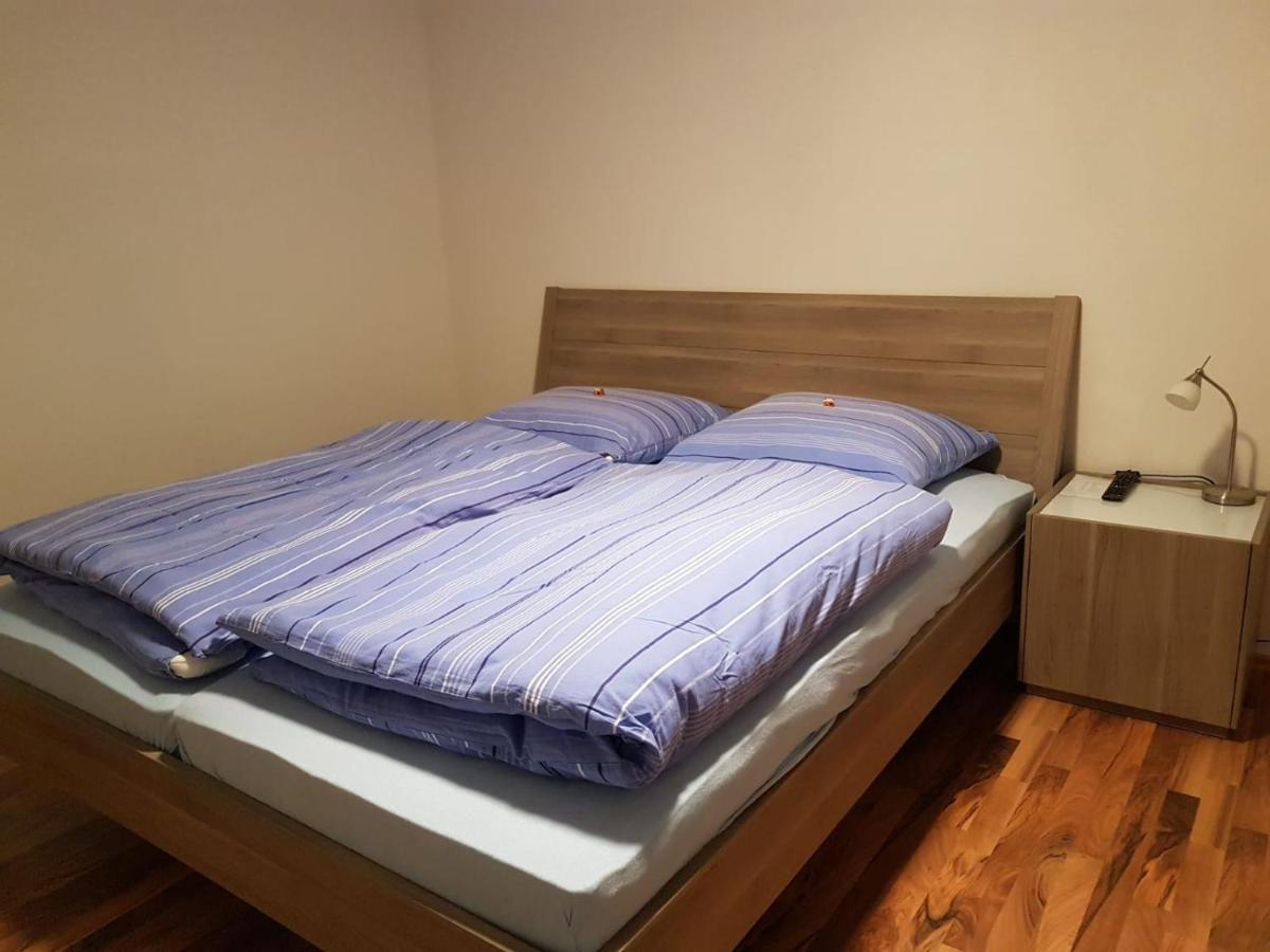 Ferienwohnung- Sarah Hahnstatten Dış mekan fotoğraf
